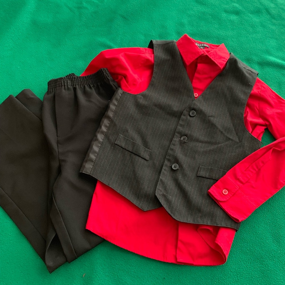 Boys size 8 tux outfit with 2 additional shirts